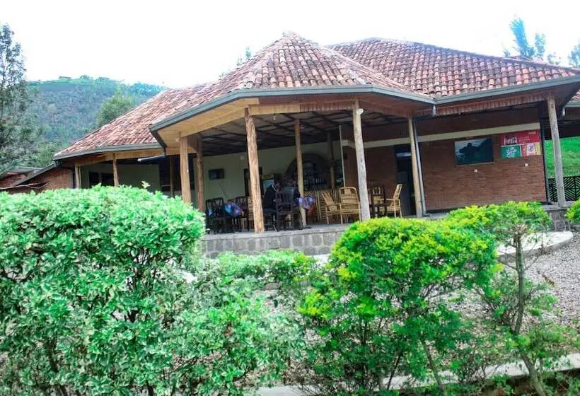 هتل Ruhondo Beach Resort