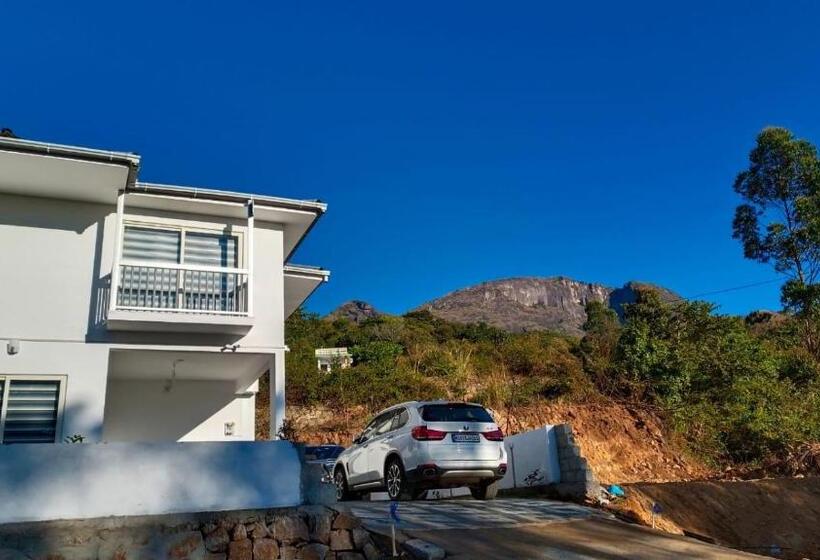 فندق Skylark Holidays Premium