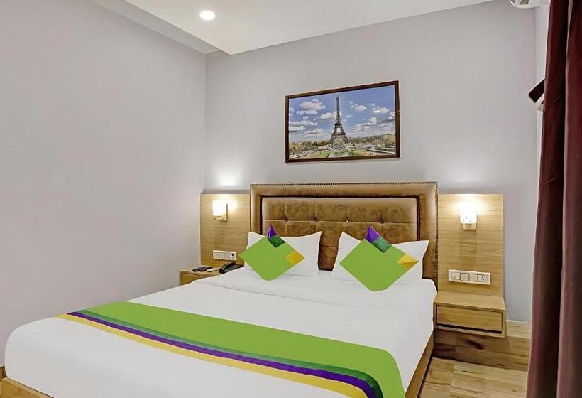 בית מלון כפרי Zara Grand