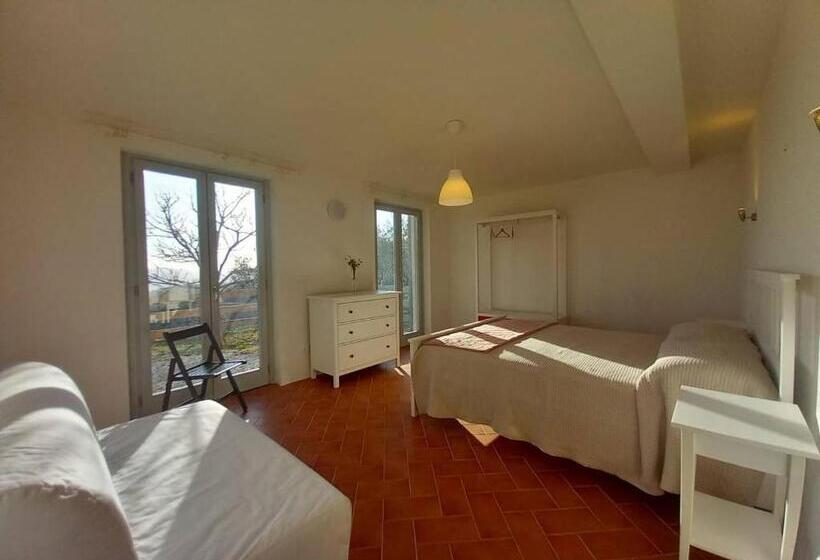 ペンション Affittacamere St Roch   Colazione, Bagno Annesso E Giardino   La Spezia