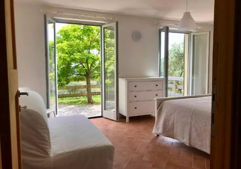 ペンション Affittacamere St Roch   Colazione, Bagno Annesso E Giardino   La Spezia