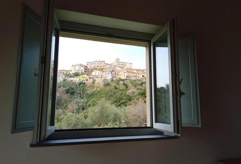 ペンション Affittacamere St Roch   Colazione, Bagno Annesso E Giardino   La Spezia