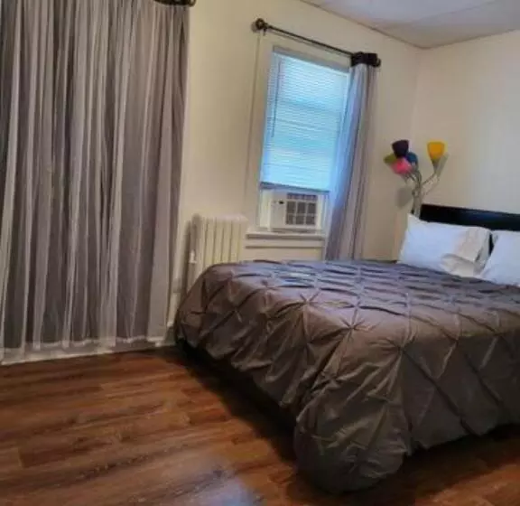 ペンション Pine Private Room A Free Parking/travel Nurses/nyc