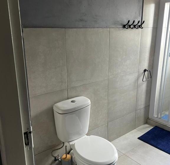 بنسيون Ubuntu Lifestyle Estate