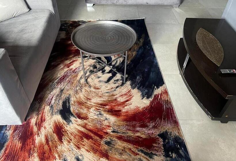 بنسيون Ubuntu Lifestyle Estate