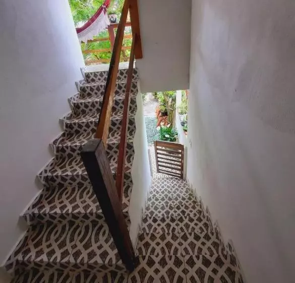 ユースホステル Itaúnas Pousada Nossa Palhoça