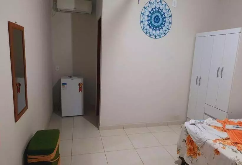 ユースホステル Itaúnas Pousada Nossa Palhoça