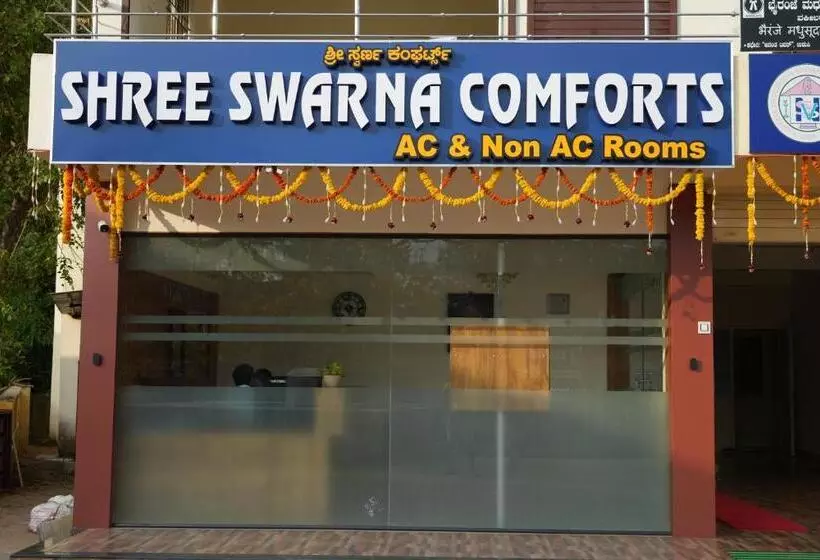 Retkeilymaja Shree Swarna Comforts