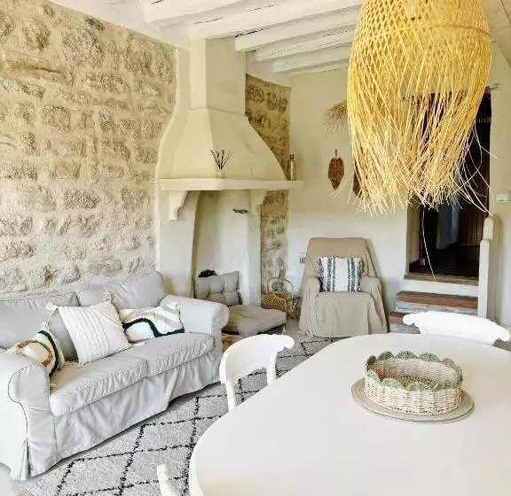 Aamiaismajoitus (B&B) Masia Aubareda