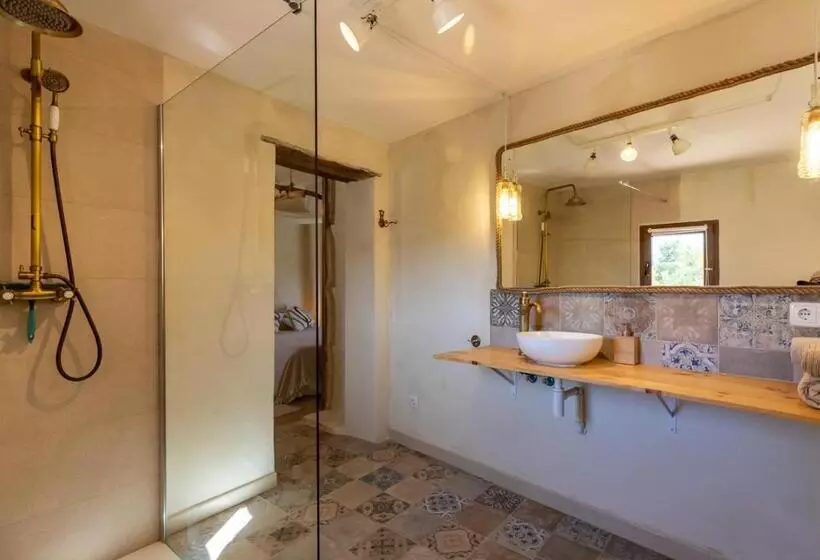 Aamiaismajoitus (B&B) Masia Aubareda