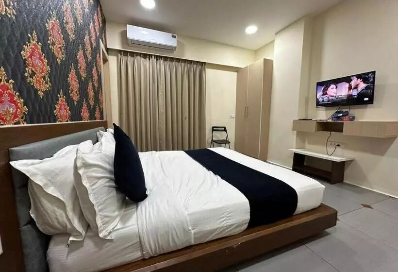 ホテル Atithi Inn