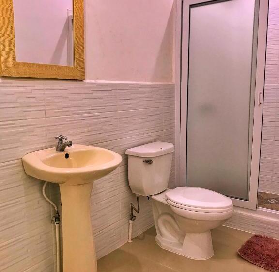 هتل Brunette Beach