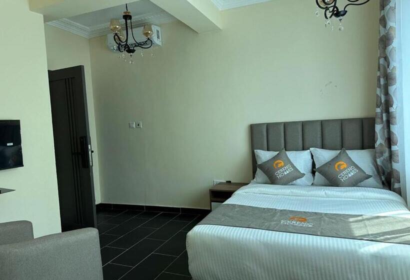 Отель Cereno Homes Accra