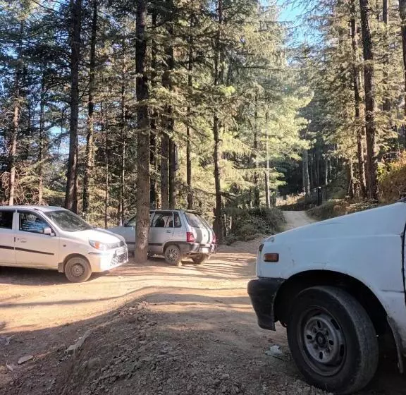 カプセルホテル Him Aaranya Home Stay Shimla
