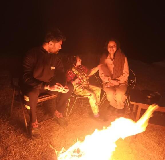 מלון כמוסות Him Aaranya Home Stay Shimla