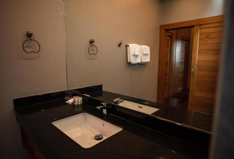 Hotel Huan Chom Jan Hometel At Lampang