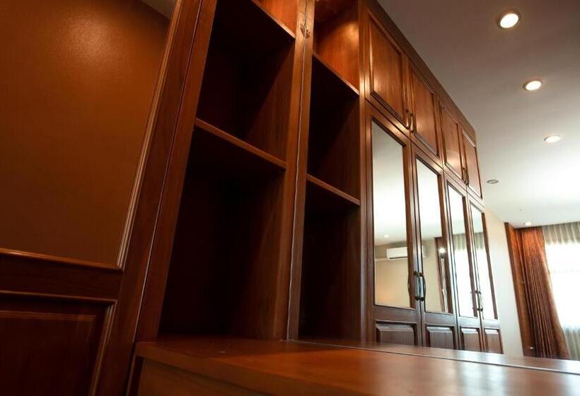 Hotel Huan Chom Jan Hometel At Lampang