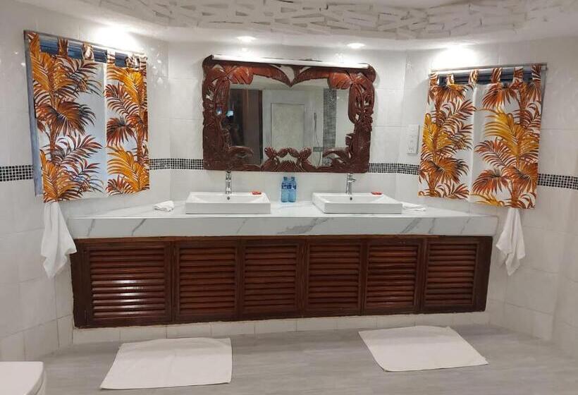 هتل Le Grand Forest Dreams Resort