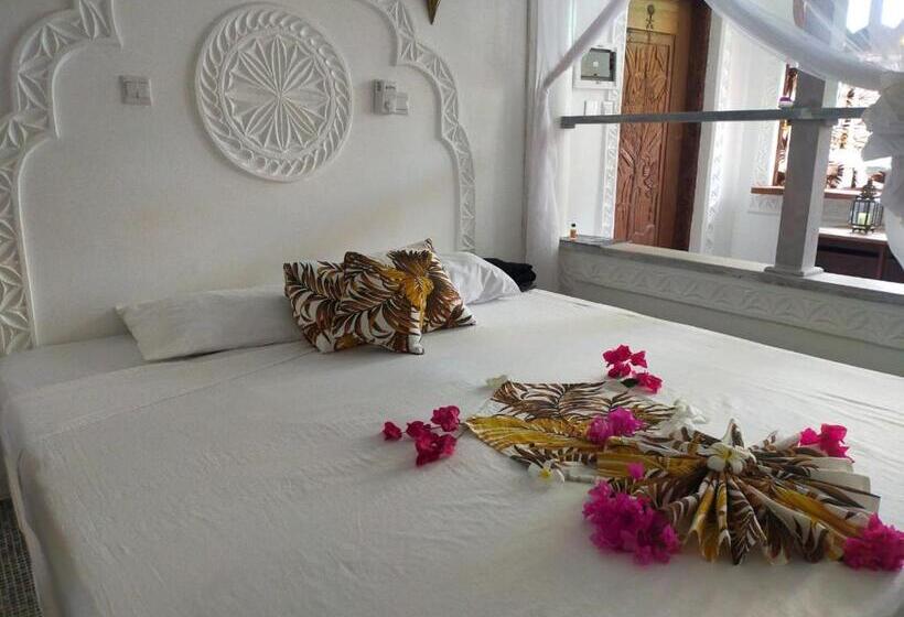 هتل Le Grand Forest Dreams Resort