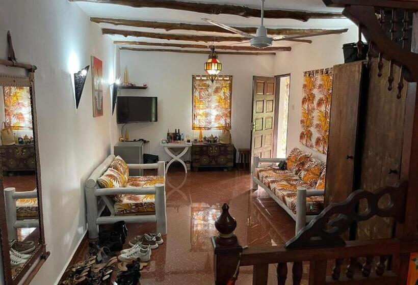 هتل Le Grand Forest Dreams Resort