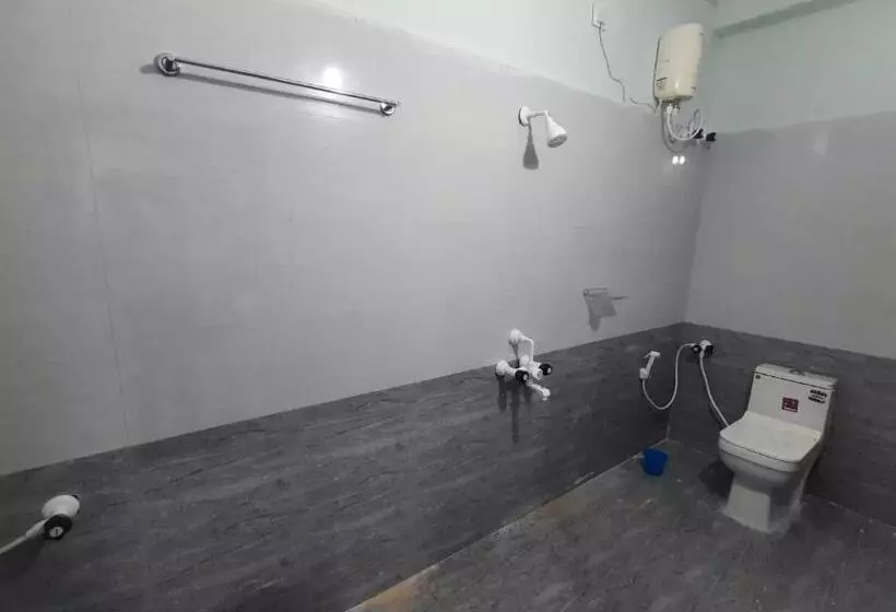Hotelli Oyo Sg Trinetra Residency