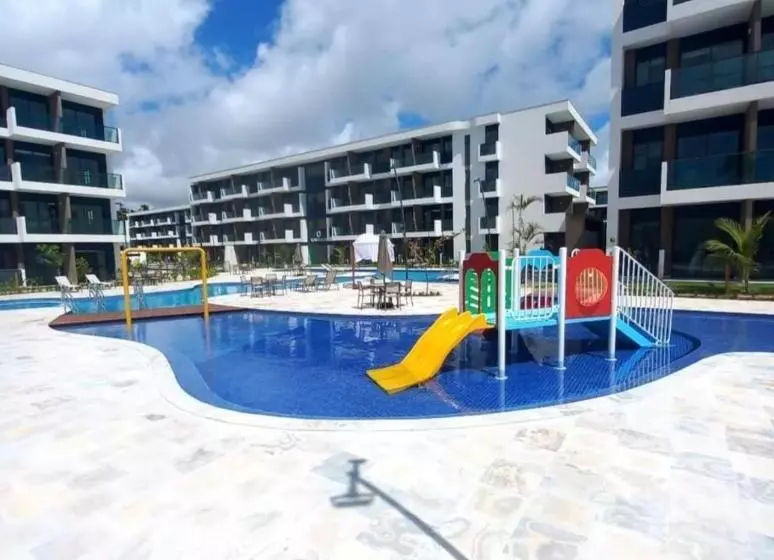 Makia Beach Experience D 211 Muro Alto