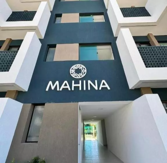 Makia Beach Experience D 211 Muro Alto