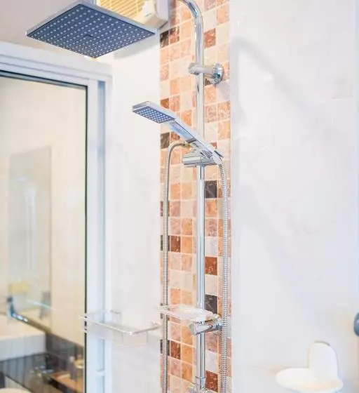 Majatalo Anda Sea View Pranburi