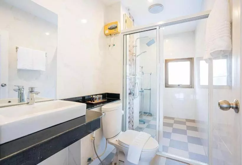 Majatalo Anda Sea View Pranburi