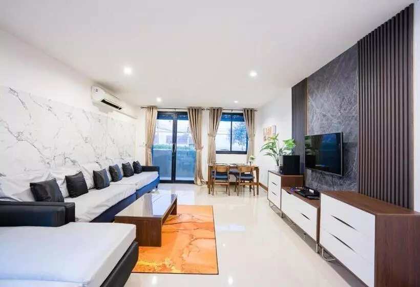 Majatalo Anda Sea View Pranburi