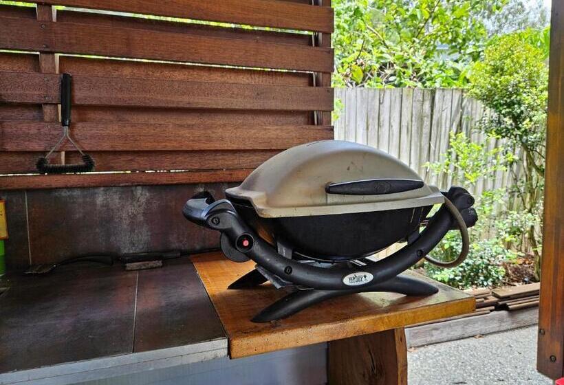 Пансион Linger On Logan