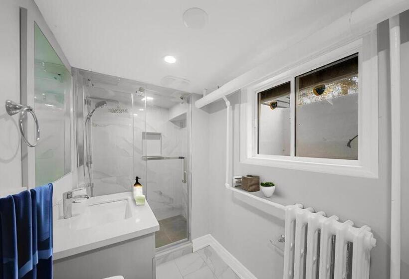 بنسيون Luxurious Newly Renovated Cozy Homestay House