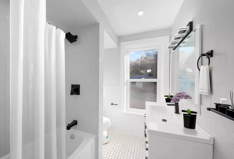 ペンション Luxurious Newly Renovated Cozy Homestay House