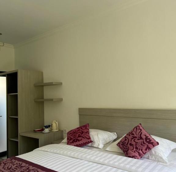 Пансион New W Guest House