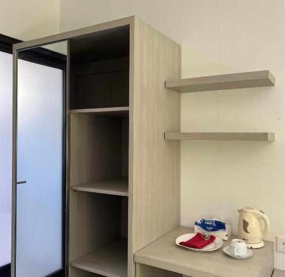 Пансион New W Guest House