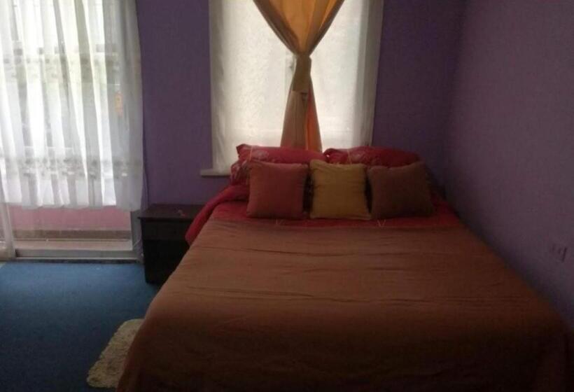 پانسیون Posada Resto Bar