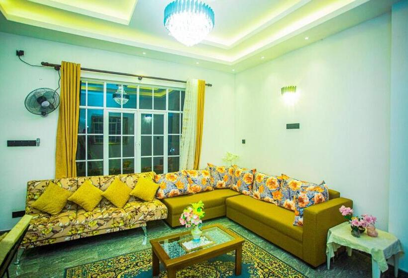 بنسيون Queen S Villa