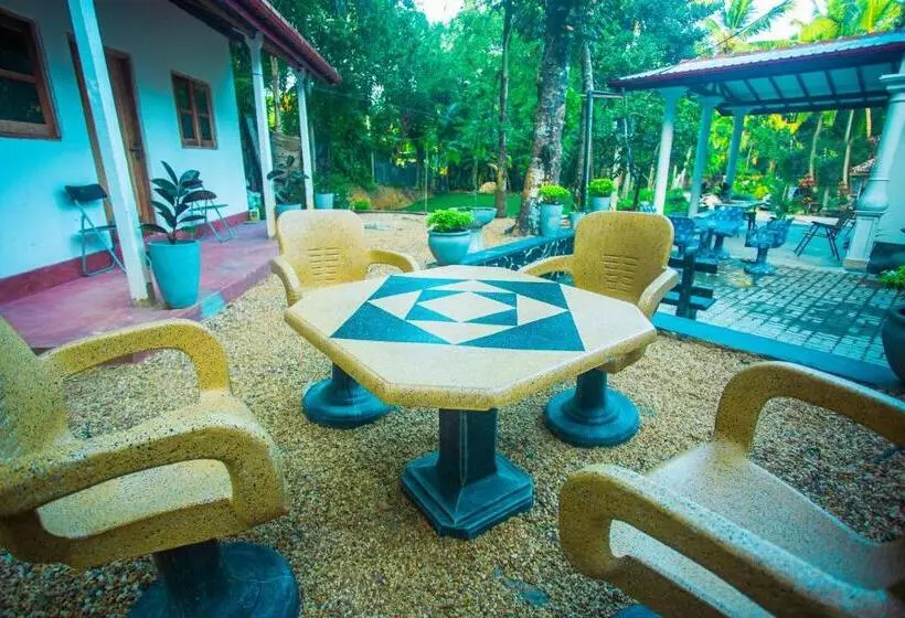 Majatalo Queen S Villa