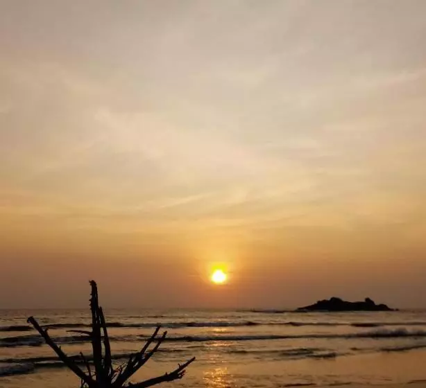 پانسیون The Beach Gate Villa