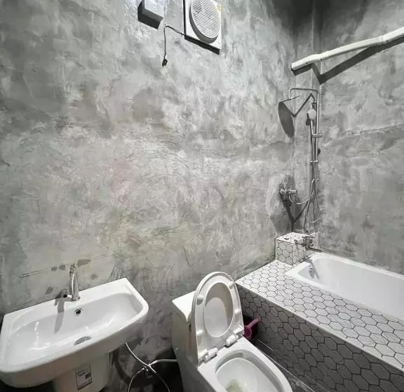 Lomakeskus Lanlom Cafe&huaikon Homestay