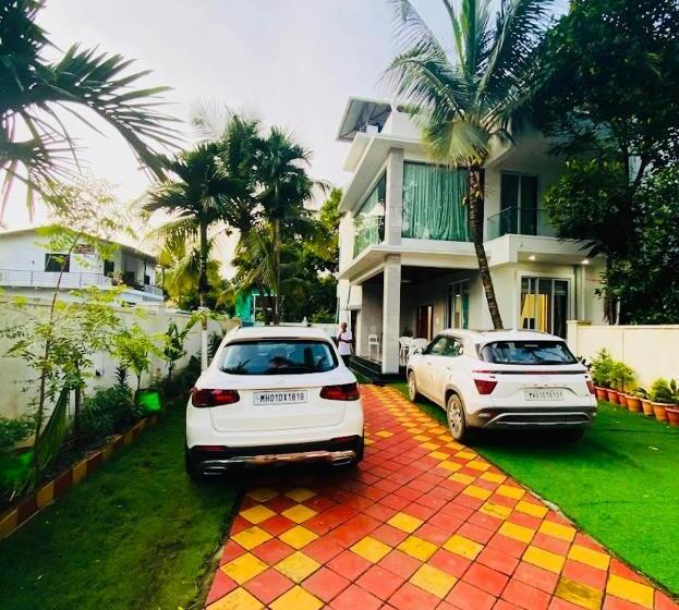 リゾートホテル The White Pearl Villa