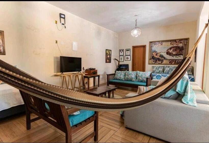 Hostel Pousada Maria Moura