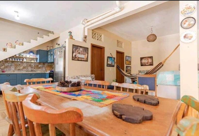 Hostel Pousada Maria Moura