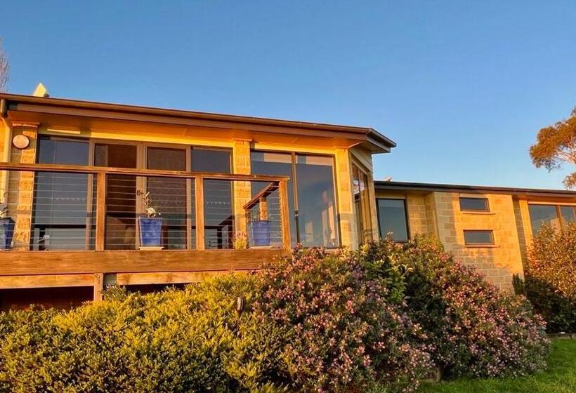 민박 Hillwood Havana