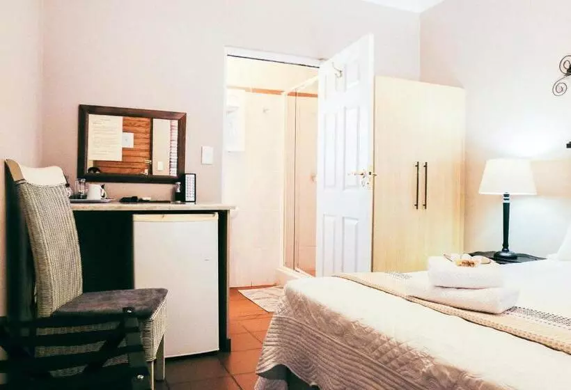 Aamiaismajoitus (B&B) Villa Mosaiko