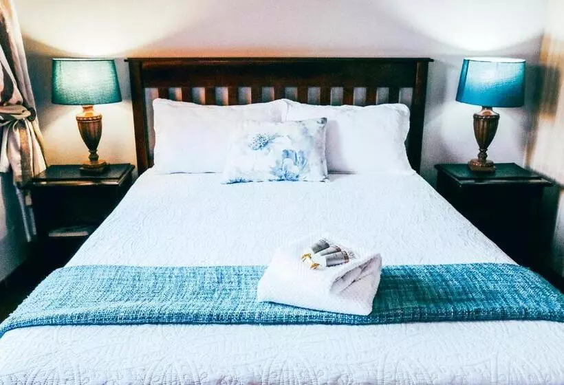 Aamiaismajoitus (B&B) Villa Mosaiko