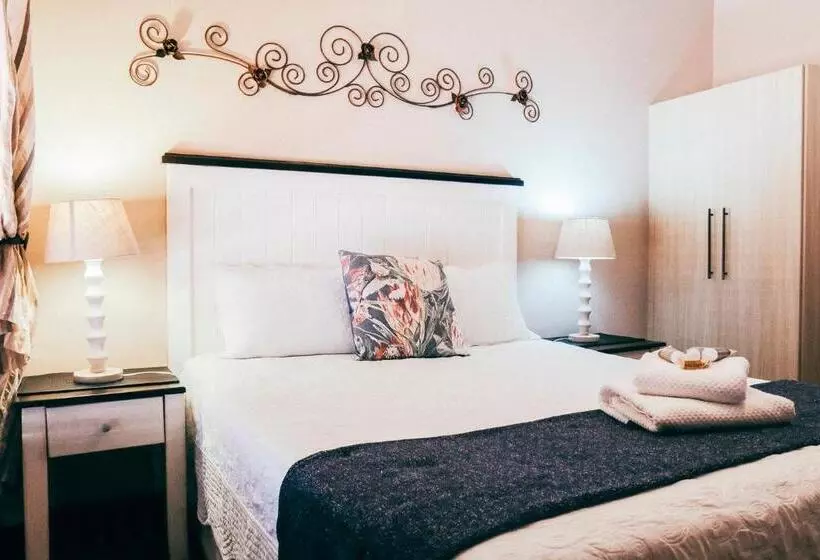 Aamiaismajoitus (B&B) Villa Mosaiko