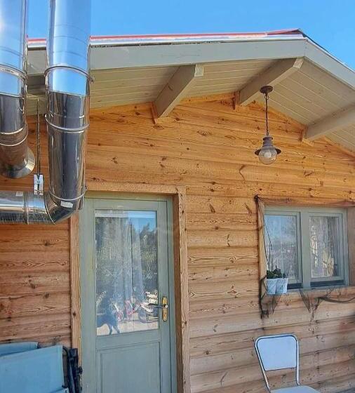 فندق Farm House Aradippou