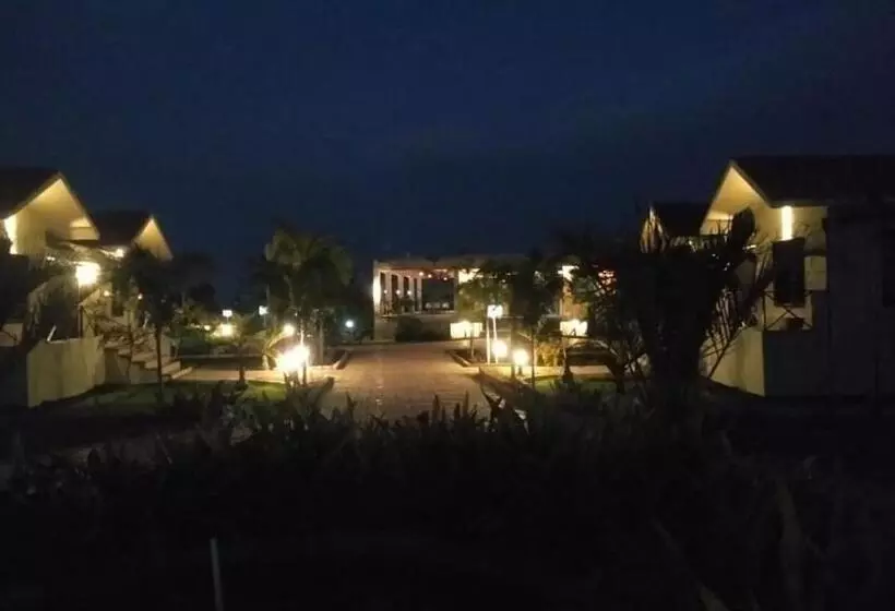 Hotelli Footprint Jungle Resort