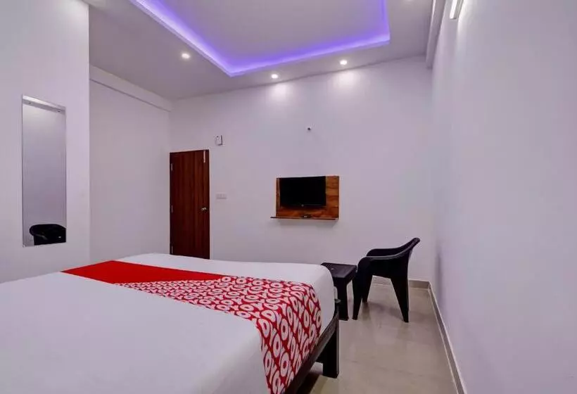 Hotelli O Maruthi Paradise